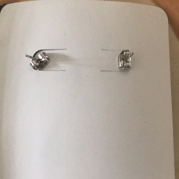 Handmade Upcycled Button Flower Earrings Blue White Daisies - Picture 3 of 3